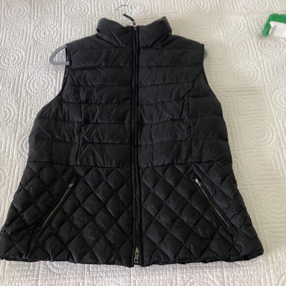 Talbots Black Quilted Down Filled Puffer Vest With Zippered Pockets Size L - Picture 10 of 10